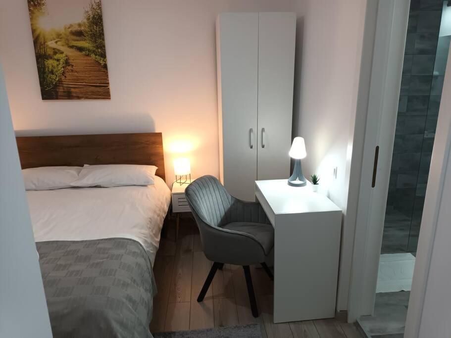 Old Town Studio 1 Apartment Nr 4 巴亚马雷 外观 照片